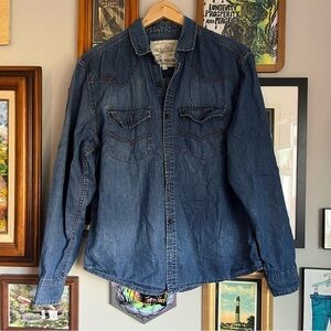 Men’s denim button Down